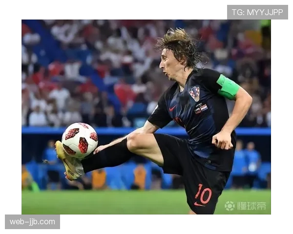 英格兰卢卡·威廉姆·巴内特劲射显威胁 英格兰卢卡·威廉姆·巴内特劲射显威胁