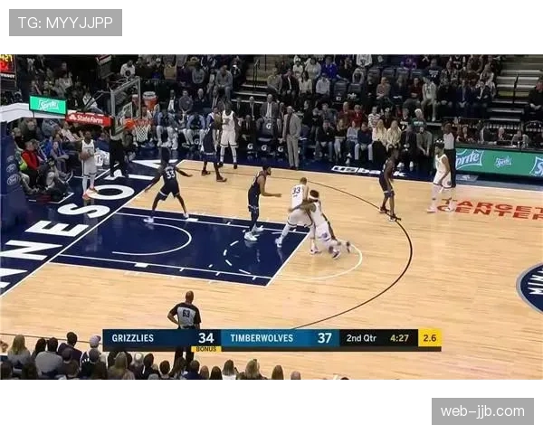 欧联杯赛场传控打法回归 多队注重控球率与节奏掌控