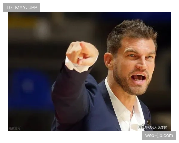 开拓者队主帅比卢普斯呼吁:应公开VAR沟通录音